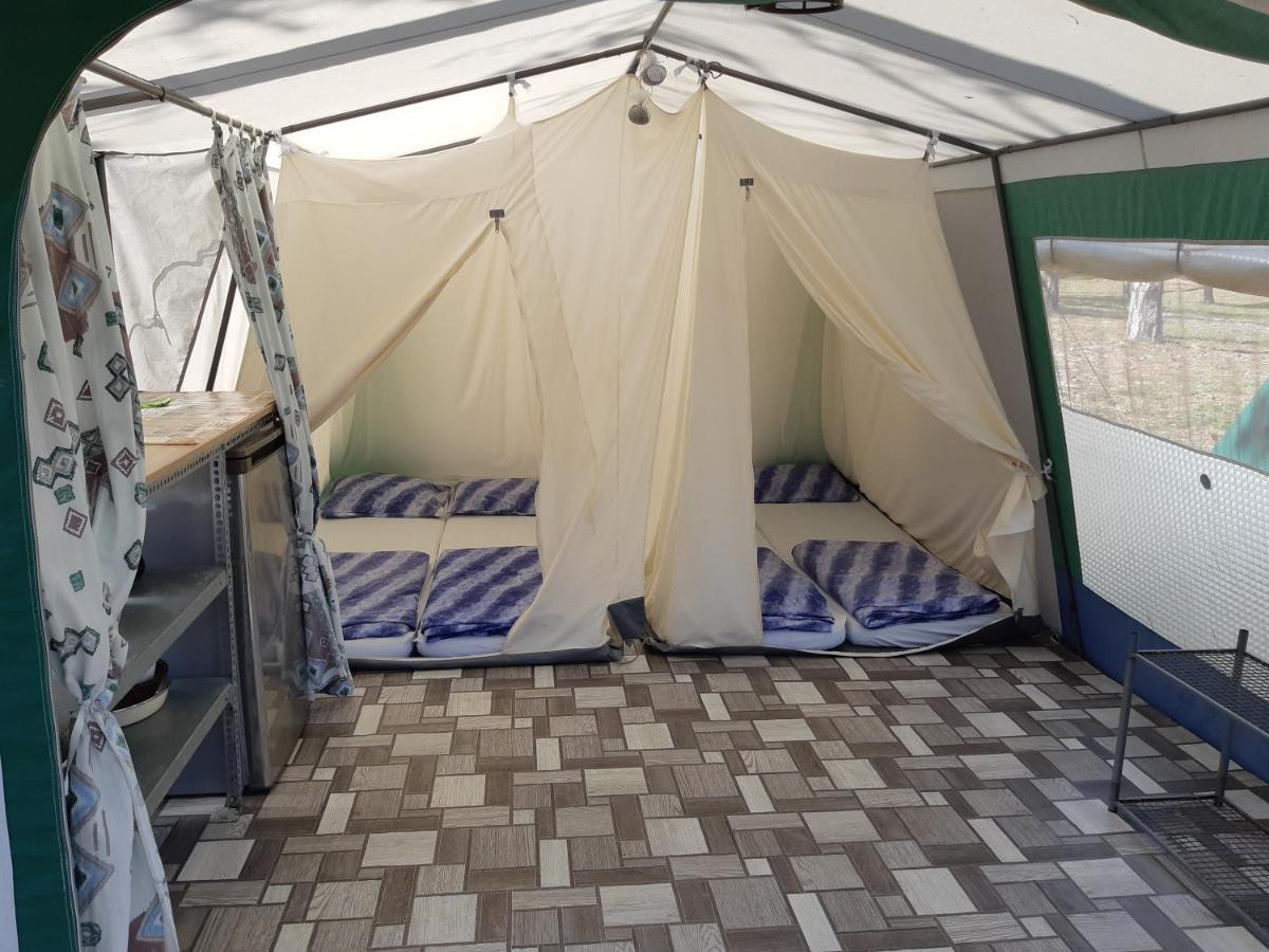 فندق Camping Planik Ražanac المظهر الخارجي الصورة