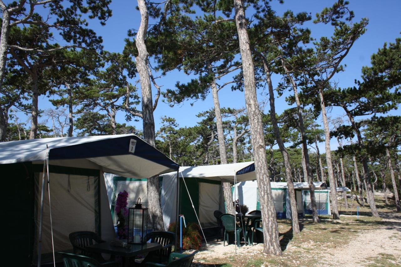 فندق Camping Planik Ražanac المظهر الخارجي الصورة