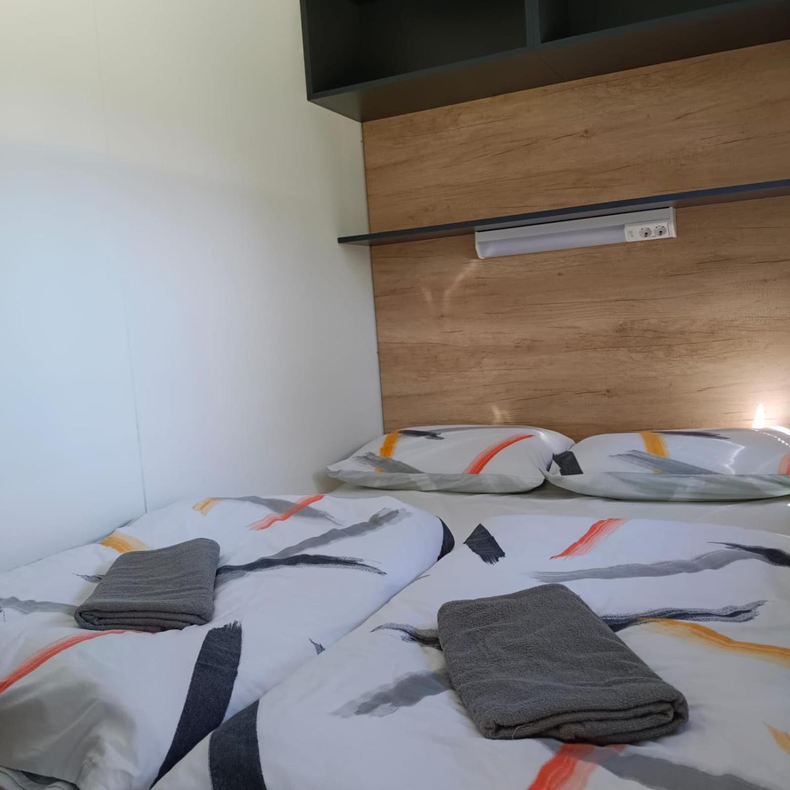 فندق Camping Planik Ražanac المظهر الخارجي الصورة