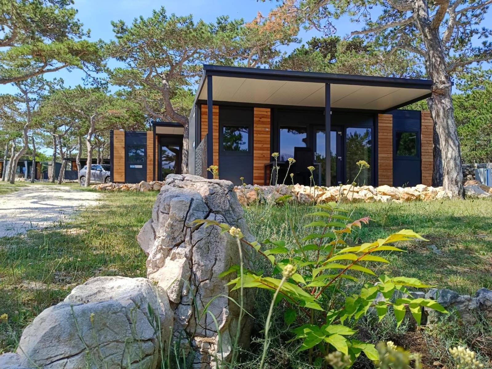 فندق Camping Planik Ražanac المظهر الخارجي الصورة