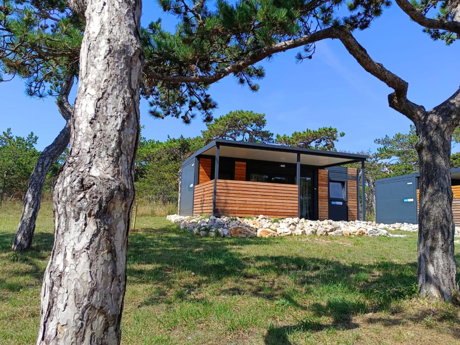 فندق Camping Planik Ražanac المظهر الخارجي الصورة