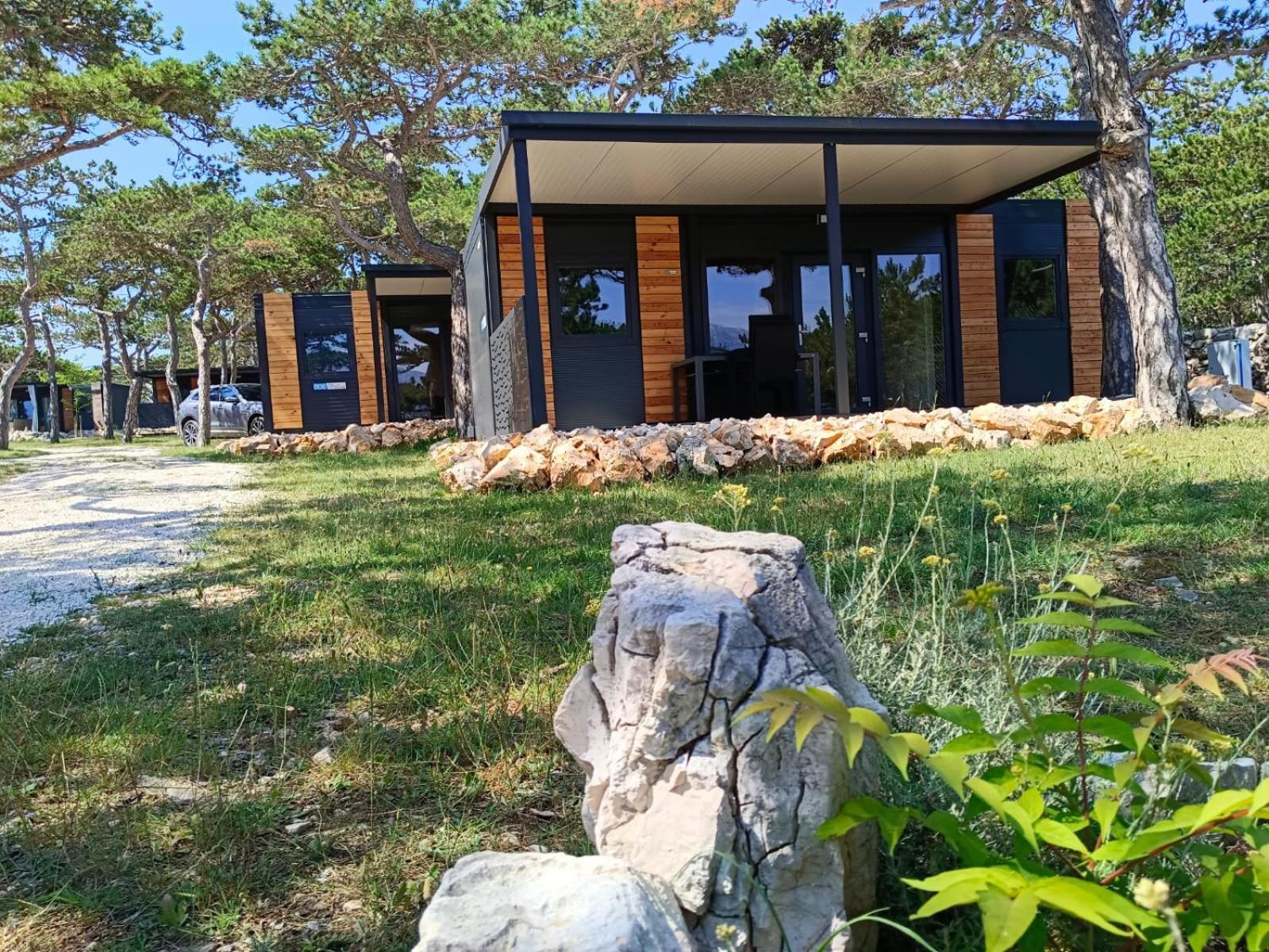 فندق Camping Planik Ražanac المظهر الخارجي الصورة